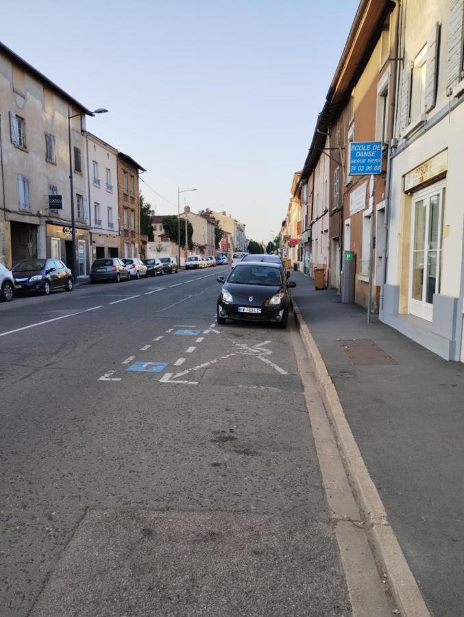 Villefranche-sur-Saône Absl Appartement מראה חיצוני תמונה